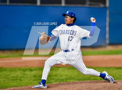 Thumbnail 1 in El Rancho @ Charter Oak photogallery.
