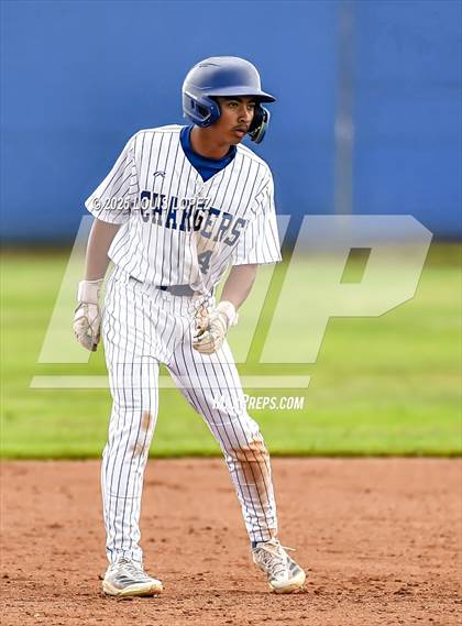 Thumbnail 2 in El Rancho @ Charter Oak photogallery.