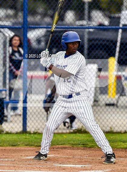 Thumbnail 3 in El Rancho @ Charter Oak photogallery.