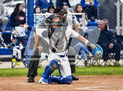 Thumbnail 1 in El Rancho @ Charter Oak photogallery.