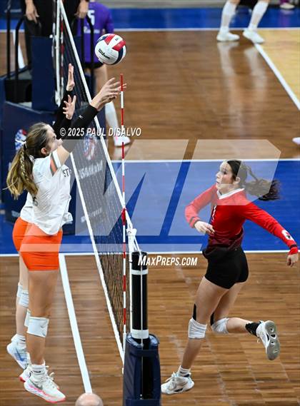 Thumbnail 1 in Sterling vs. Centauri (CHSAA 3A 2nd Round) photogallery.