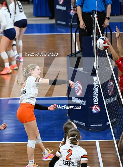 Thumbnail 1 in Sterling vs. Centauri (CHSAA 3A 2nd Round) photogallery.