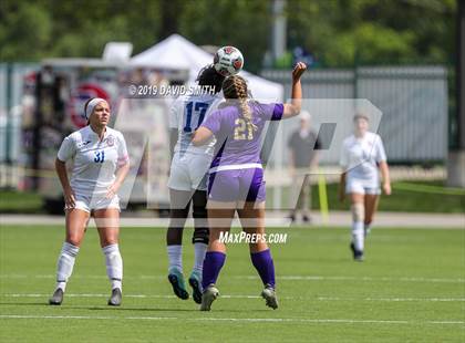 Thumbnail 2 in Pleasant Hill vs. Pembroke Hill (MSHSAA Class 2 Third Place) photogallery.