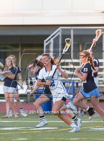 Thumbnail 1 in Wilton vs. Darien (CIAC Class L Semifinal) photogallery.