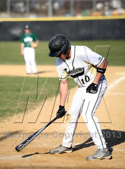 Thumbnail 2 in Lindenhurst @ Sachem North photogallery.
