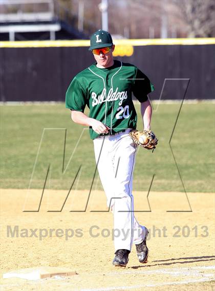 Thumbnail 3 in Lindenhurst @ Sachem North photogallery.
