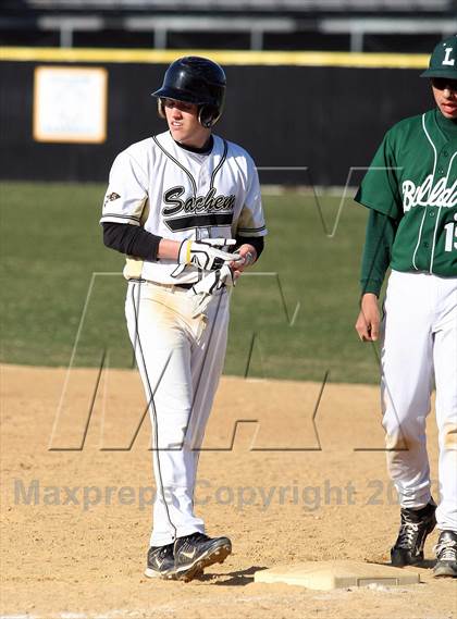 Thumbnail 2 in Lindenhurst @ Sachem North photogallery.