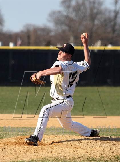 Thumbnail 1 in Lindenhurst @ Sachem North photogallery.