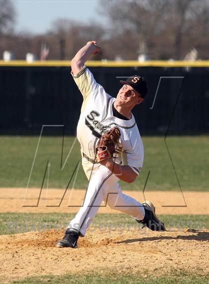 Thumbnail 3 in Lindenhurst @ Sachem North photogallery.
