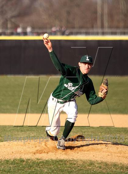 Thumbnail 3 in Lindenhurst @ Sachem North photogallery.