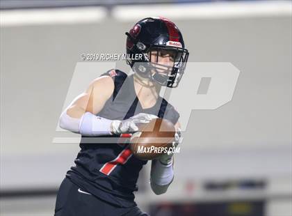 Thumbnail 3 in Searcy vs. Benton (AAA 6A Final) photogallery.