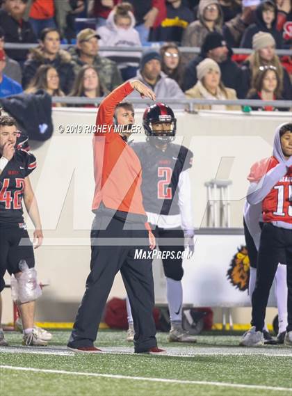 Thumbnail 1 in Searcy vs. Benton (AAA 6A Final) photogallery.
