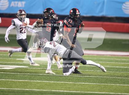 Thumbnail 2 in Searcy vs. Benton (AAA 6A Final) photogallery.