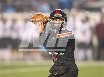Thumbnail 2 in Searcy vs. Benton (AAA 6A Final) photogallery.