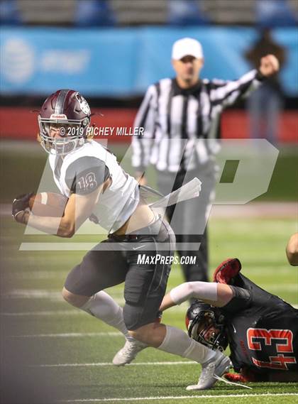 Thumbnail 3 in Searcy vs. Benton (AAA 6A Final) photogallery.