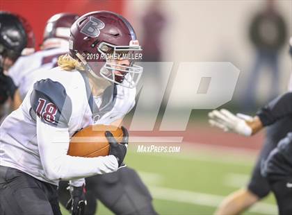 Thumbnail 1 in Searcy vs. Benton (AAA 6A Final) photogallery.