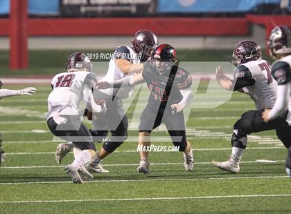 Thumbnail 1 in Searcy vs. Benton (AAA 6A Final) photogallery.
