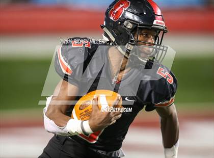 Thumbnail 2 in Searcy vs. Benton (AAA 6A Final) photogallery.