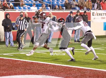 Thumbnail 1 in Searcy vs. Benton (AAA 6A Final) photogallery.