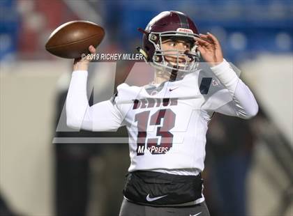 Thumbnail 2 in Searcy vs. Benton (AAA 6A Final) photogallery.