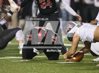 Thumbnail 1 in Searcy vs. Benton (AAA 6A Final) photogallery.