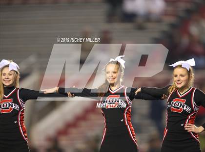 Thumbnail 1 in Searcy vs. Benton (AAA 6A Final) photogallery.