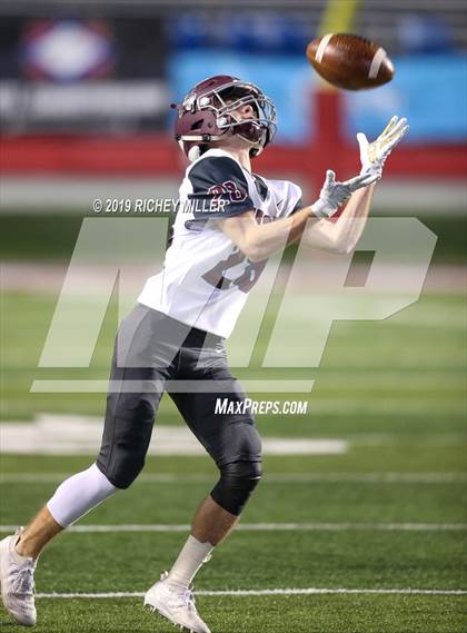 Thumbnail 2 in Searcy vs. Benton (AAA 6A Final) photogallery.