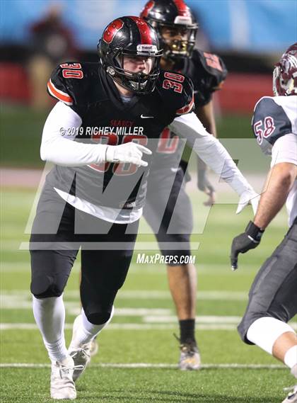 Thumbnail 1 in Searcy vs. Benton (AAA 6A Final) photogallery.