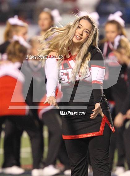 Thumbnail 3 in Searcy vs. Benton (AAA 6A Final) photogallery.