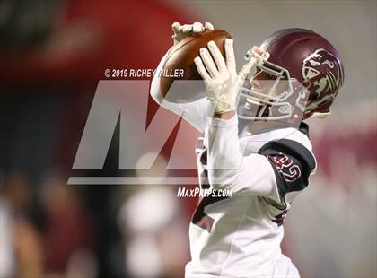 Thumbnail 1 in Searcy vs. Benton (AAA 6A Final) photogallery.