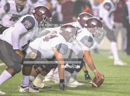 Thumbnail 3 in Searcy vs. Benton (AAA 6A Final) photogallery.
