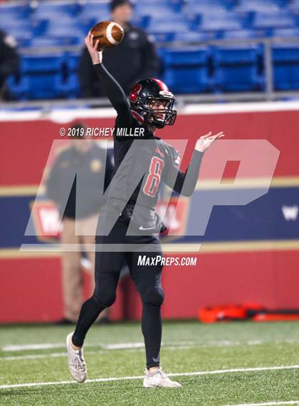Thumbnail 3 in Searcy vs. Benton (AAA 6A Final) photogallery.