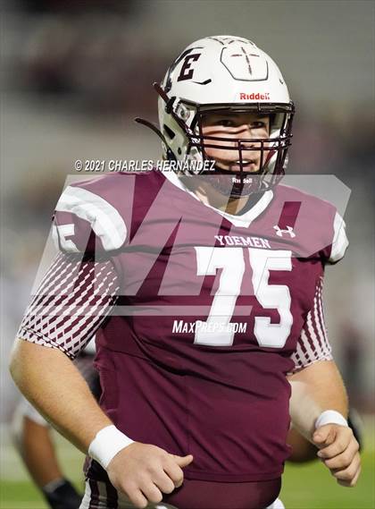 Thumbnail 3 in C.H. Yoe vs Hallettsville (UIL 3A D1 Bi-District Playoff) photogallery.