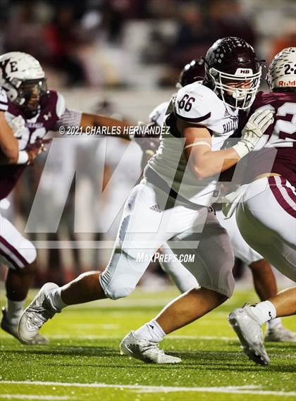 Thumbnail 3 in C.H. Yoe vs Hallettsville (UIL 3A D1 Bi-District Playoff) photogallery.