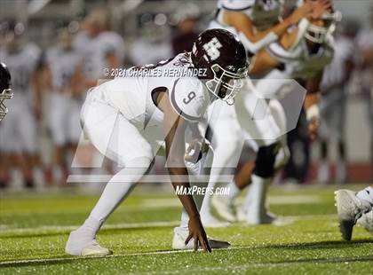 Thumbnail 3 in C.H. Yoe vs Hallettsville (UIL 3A D1 Bi-District Playoff) photogallery.