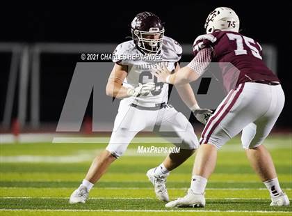 Thumbnail 3 in C.H. Yoe vs Hallettsville (UIL 3A D1 Bi-District Playoff) photogallery.