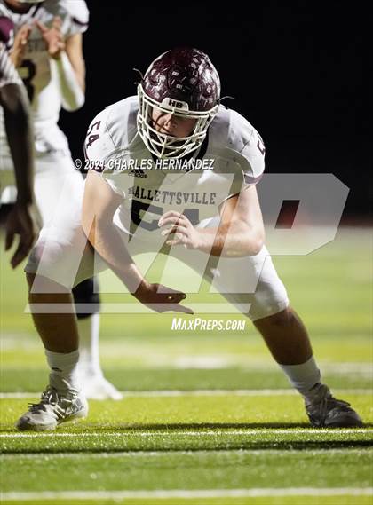 Thumbnail 1 in C.H. Yoe vs Hallettsville (UIL 3A D1 Bi-District Playoff) photogallery.