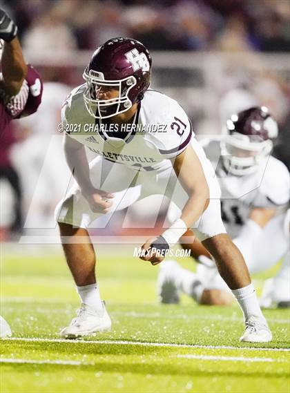 Thumbnail 1 in C.H. Yoe vs Hallettsville (UIL 3A D1 Bi-District Playoff) photogallery.