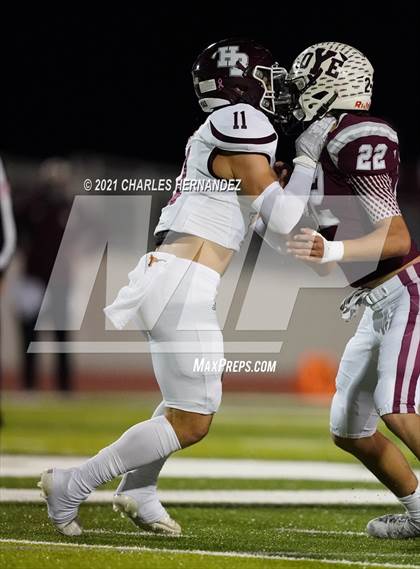 Thumbnail 3 in C.H. Yoe vs Hallettsville (UIL 3A D1 Bi-District Playoff) photogallery.