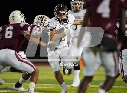 Thumbnail 3 in C.H. Yoe vs Hallettsville (UIL 3A D1 Bi-District Playoff) photogallery.