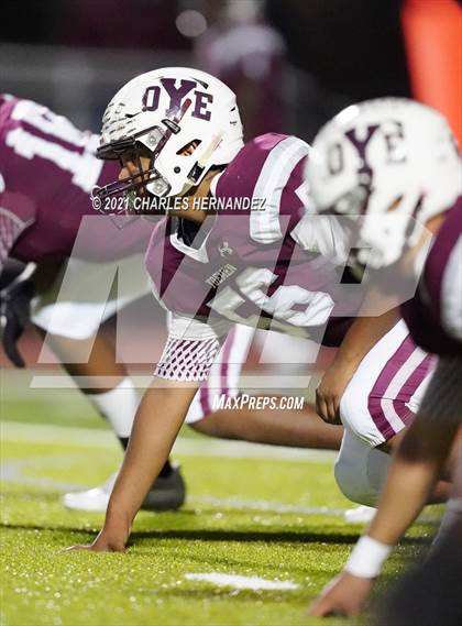 Thumbnail 1 in C.H. Yoe vs Hallettsville (UIL 3A D1 Bi-District Playoff) photogallery.