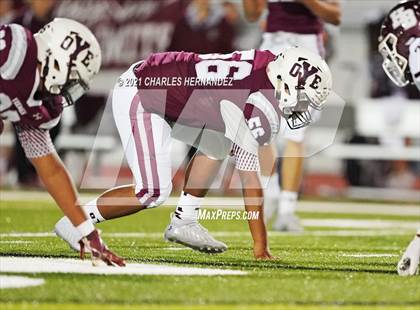 Thumbnail 1 in C.H. Yoe vs Hallettsville (UIL 3A D1 Bi-District Playoff) photogallery.