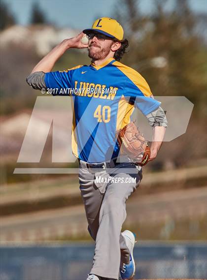 Thumbnail 1 in Lincoln @ Vista del Lago photogallery.