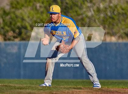 Thumbnail 2 in Lincoln @ Vista del Lago photogallery.