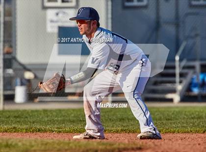 Thumbnail 3 in Lincoln @ Vista del Lago photogallery.