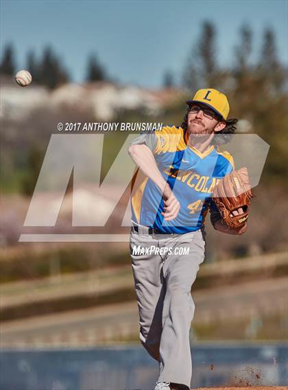 Thumbnail 3 in Lincoln @ Vista del Lago photogallery.