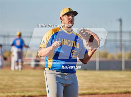 Thumbnail 2 in Lincoln @ Vista del Lago photogallery.