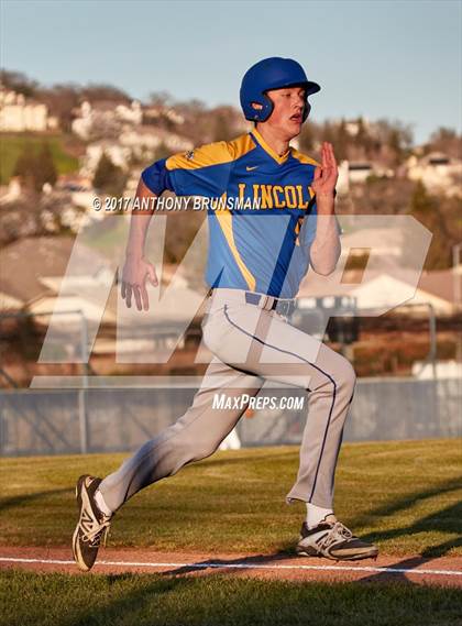 Thumbnail 3 in Lincoln @ Vista del Lago photogallery.