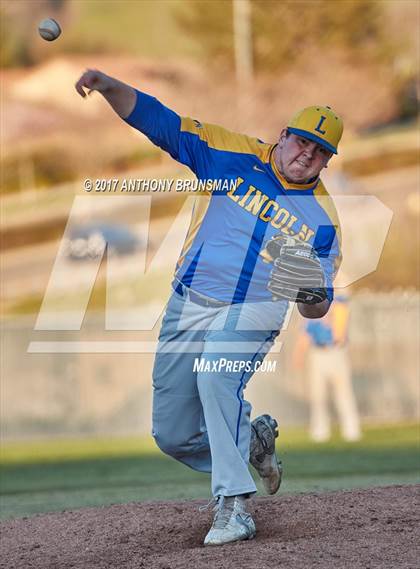Thumbnail 3 in Lincoln @ Vista del Lago photogallery.