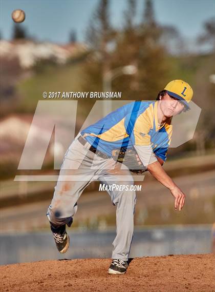 Thumbnail 2 in Lincoln @ Vista del Lago photogallery.